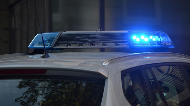 Neštěstí na D5: Řidička nepřežila srážku s kamionem. Provoz byl po pěti hodinách obnoven