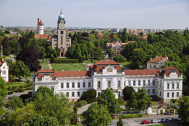 Skončil primář bohnické nemocnice, odkud dvakrát utekl nebezpečný vrah