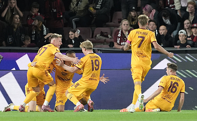 ONLINE: Dukla - Slovácko 0:0, souboj dvou týmů z chvostu ligové tabulky