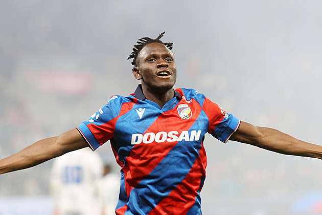 Plzeň - Baník 2:0, další výhru pro Hyského zachránil gólman Jedlička v nastavení