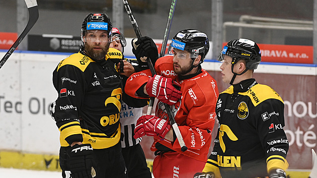 ONLINE: Litvínov hostí Olomouc, Kladno vede nad Libercem. Lídr přivítá Budějovice