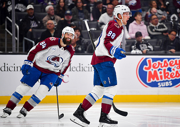 Velký hlupák se musí něco přiučit! Nečas radil Burnsovi, pak předvedli parádní akci