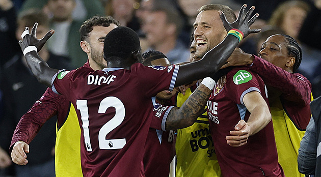 ONLINE: West Ham slaví, Souček vyrovnal Bergerův rekord. Do akce půjde Arsenal