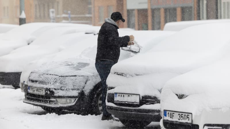 Brutálně se ochladí: Česko čeká teplotní zlom, sníh může padat i v nížinách