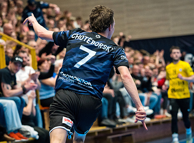 Brněnští házenkáři jasně porazili Lovosice a vystřídali je na třetím místě extraligy