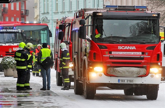 Požár haly na letišti v Brně-Tuřanech. Zásah zkomplikovalo počasí