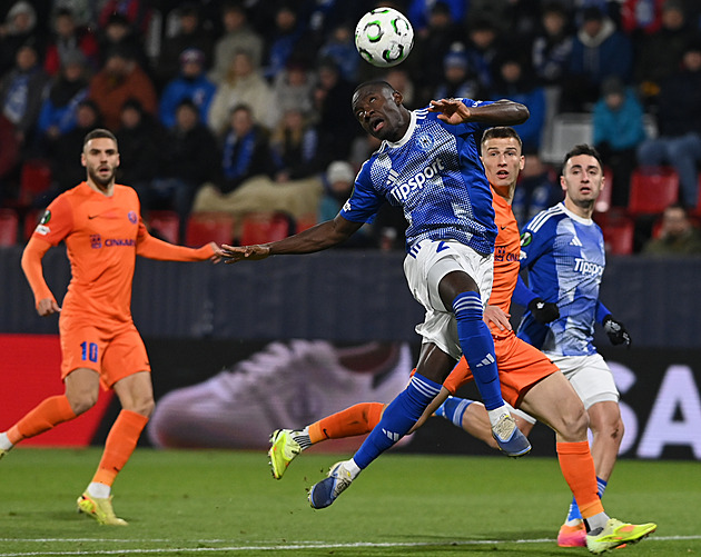 Olomouc - Celje 2:1, dosud neporaženého soupeře sestřelil dvěma góly Ghali