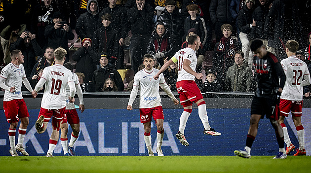 ONLINE: Sparta - Pardubice 2:4, domácí zápas zdramatizovali, soupeř znovu utíká