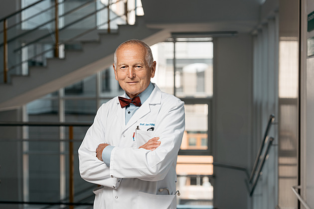 Kauza údajného vydírání v IKEM pokračuje. Nespím, vypovídá poškozený Pirk