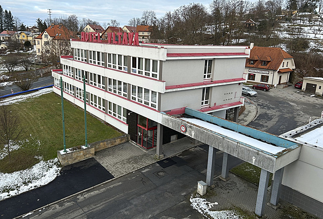 Krumlov koupil od šéfa likérky za 40 milionů hotel Vltava. Zatím neví, co s ním