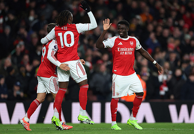 ONLINE: Arsenal hostí Brentford, Liverpool hraje se Sunderlandem, Chelsea v Leedsu