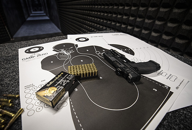 Na střelnici se mladík pokusil o sebevraždu. Přišla však nečekaná záchrana