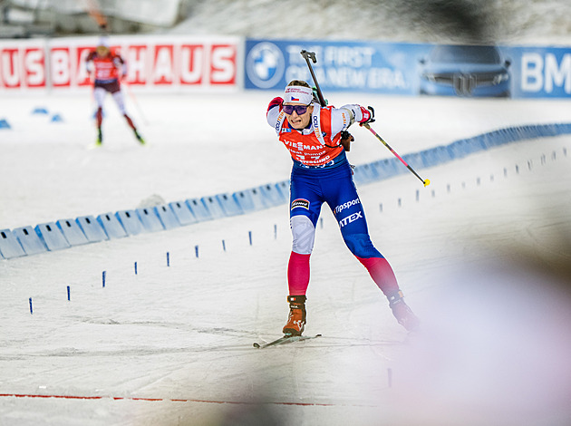 Biatlon ONLINE: Stíhačka v Östersundu. Charvátová vleže bezchybná, už je pátá