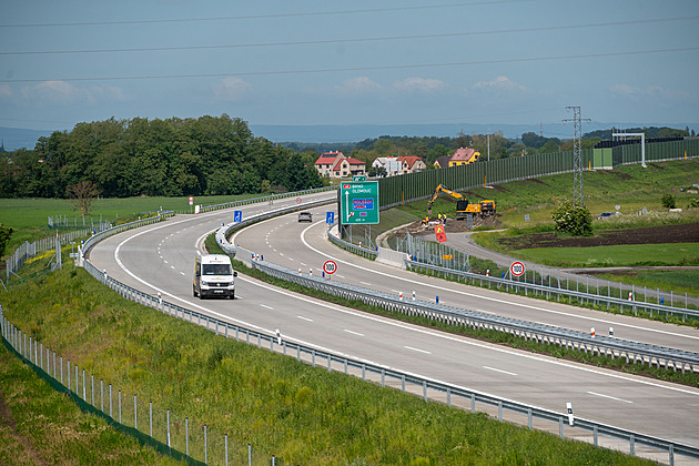 Otevřou celou dálnici D49 v půlce příštího roku? Oponent odmítl námitky aktivistů