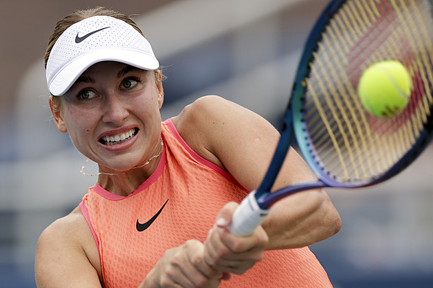 Další tenistka opustila Rusko. Jen ať jde, nic pro nás nevyhrála, reaguje Kafelnikov