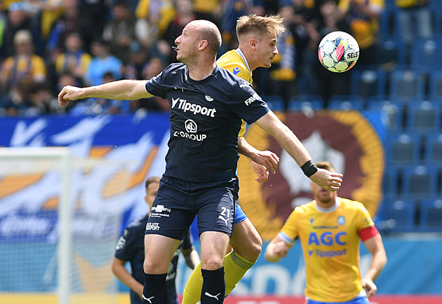 Soumrak Krmenčíka? Skuhravý: Otázka pod žebra, nemůžeme být samaritáni