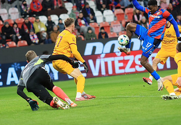 Plzeň - Dukla 2:0, domácí přezimují na čtvrtém místě. Jemelka se vykoupil gólem