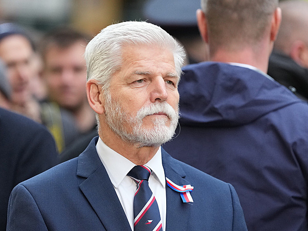 Takové chování by si dospělý chlap neměl dovolit, řekl prezident o Turkovi