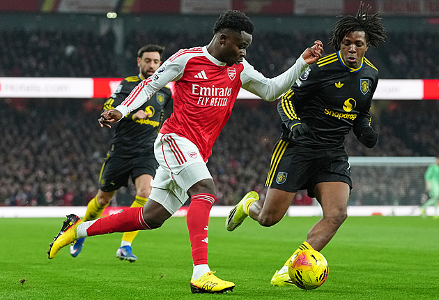 ONLINE: Hraje se šlágr Arsenal - United. Villa zdolala Newcastle, slaví i Chelsea