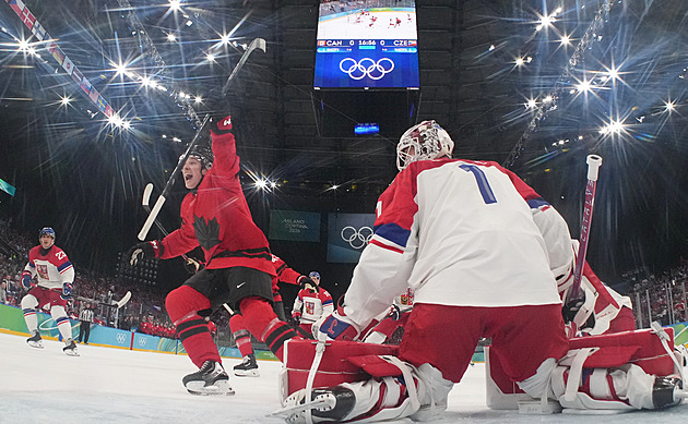ONLINE: Česko - Kanada 2:2. Přísné vyloučení přináší srovnání, pálí MacKinnon