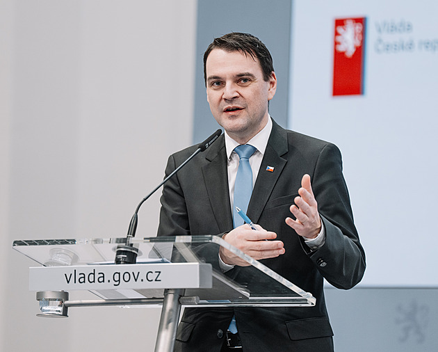 Íránský program ohrožuje Evropu, Česko stojí za spojenci, odsoudil útoky Babiš