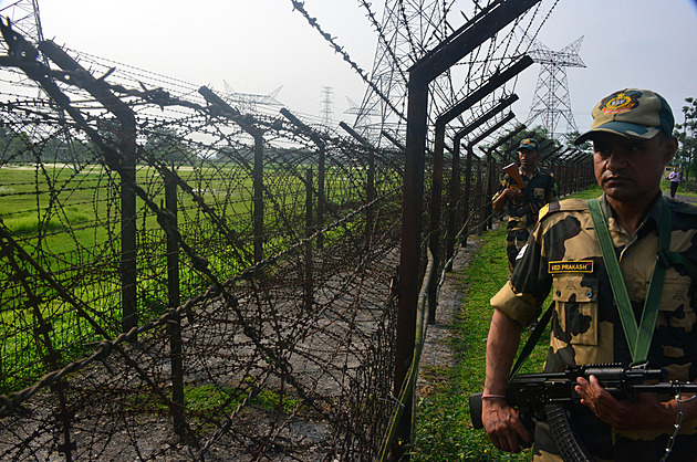 Nasadíme na hranice krokodýly, zvažuje Indie. Chce tak odradit migranty