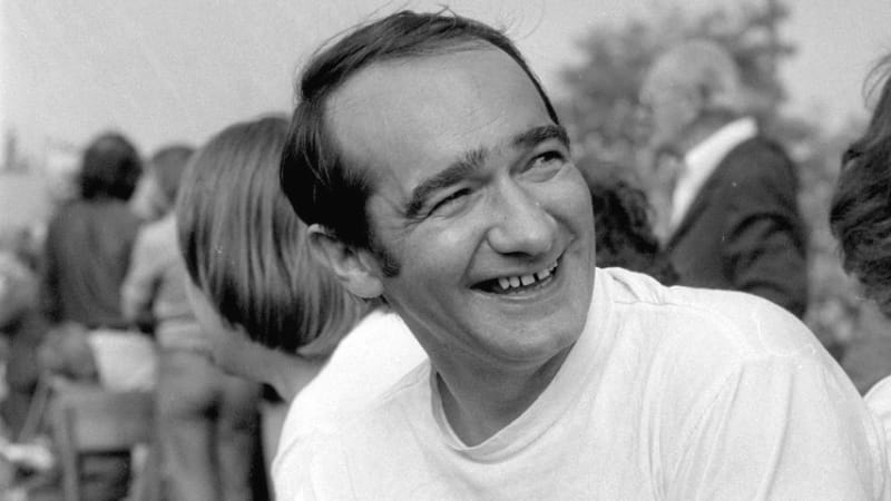 Herec Jan Faltýnek přišel před smrtí o zrak. Jeho nemanželská dcera uspěla ve stejném oboru