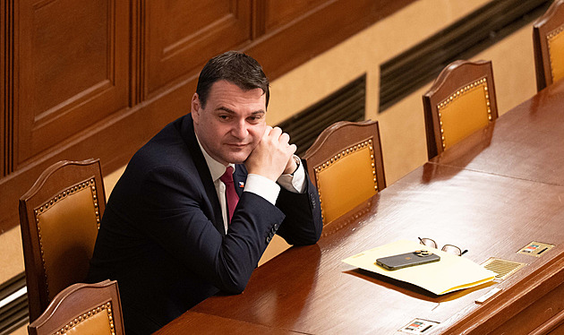 Volby by vyhrálo ANO, Motoristé by se do Sněmovny nedostali, zjistil průzkum