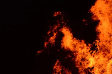 V Chorvatsku vypukl další požár, plameny se šíří na ostrově Dugi otok