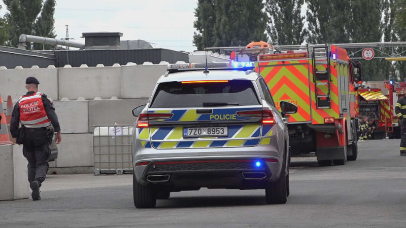 V Otrokovicích explodovala nádrž plná chemikálií. Policie evakuovala desítky lidí